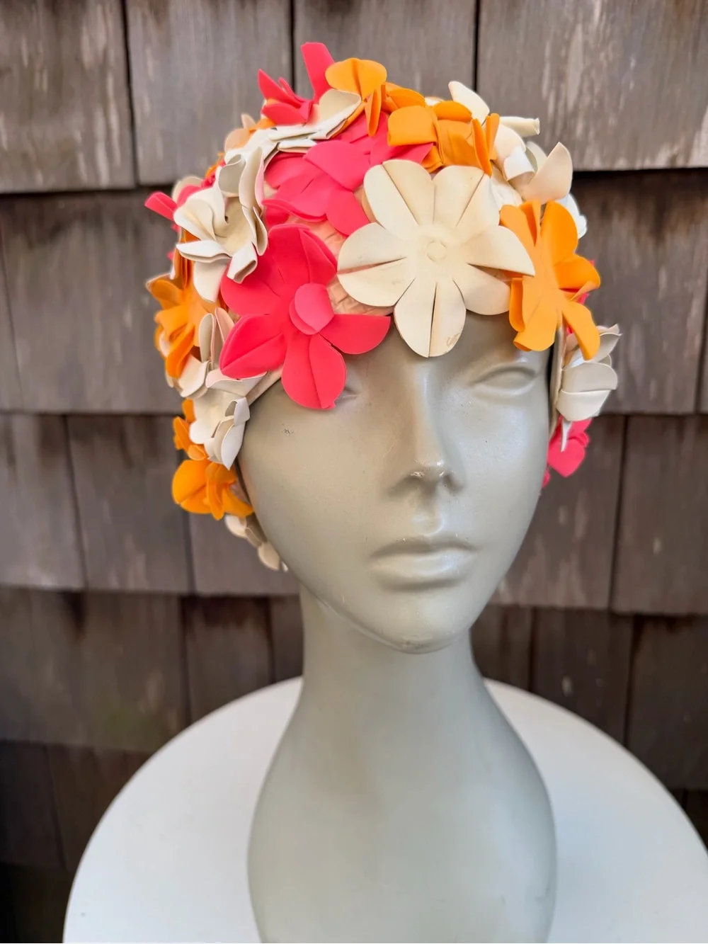 Funky retro rubber swim cap 3D flowers theme one size.